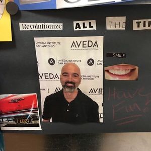 Meet your Posher, Alex